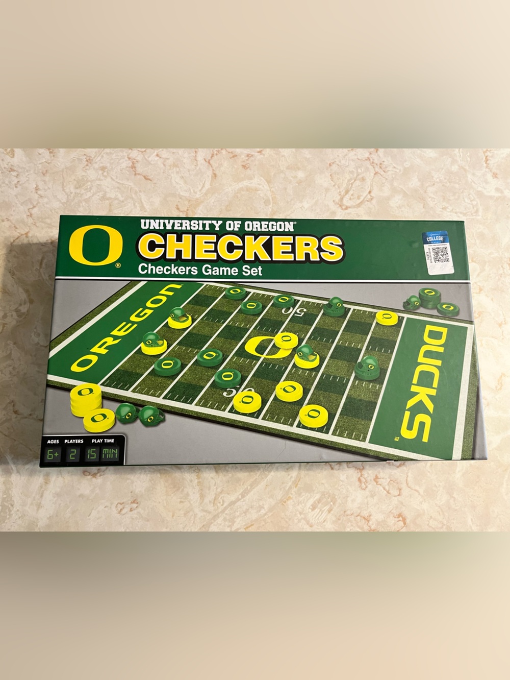 University of Oregon checkers game